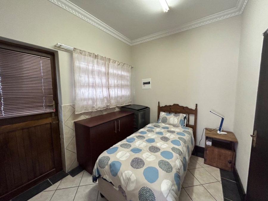 3 Bedroom Property for Sale in Jeffreys Bay Central Eastern Cape